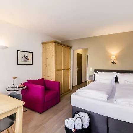 Staudacherhof In I Blick Aufs Zugspitzmassiv I Einzigartige Bayurvida Kueche Hotel