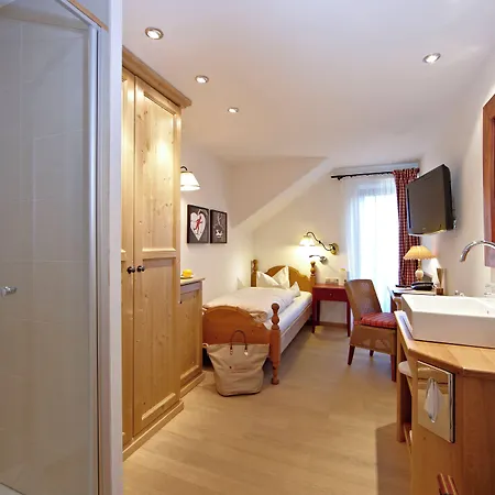 Staudacherhof In I Blick Aufs Zugspitzmassiv I Einzigartige Bayurvida Kueche Hotel 4*