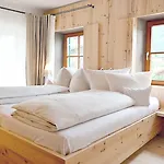 Staudacherhof In I Blick Aufs Zugspitzmassiv I Einzigartige Bayurvida Kueche Готель 4*
