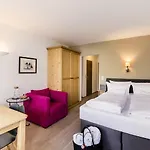 Staudacherhof In I Blick Aufs Zugspitzmassiv I Einzigartige Bayurvida Kueche Hotel