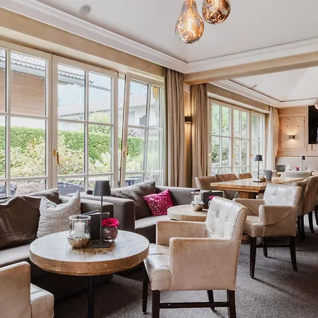 Staudacherhof In I Blick Aufs Zugspitzmassiv I Einzigartige Bayurvida Küche Hotel