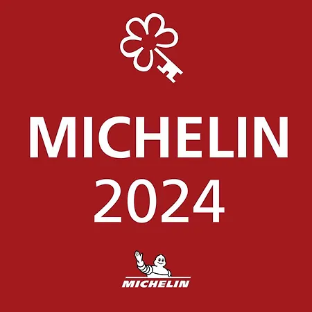 Staudacherhof In I Blick Aufs Zugspitzmassiv I Einzigartige Bayurvida Kueche 4*