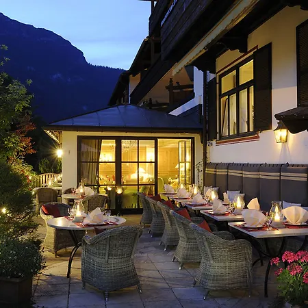 Готель Staudacherhof In I Blick Aufs Zugspitzmassiv I Einzigartige Bayurvida Kueche 4*