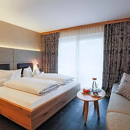 Staudacherhof In I Blick Aufs Zugspitzmassiv I Einzigartige Bayurvida Kueche 4* Garmisch-Partenkirchen