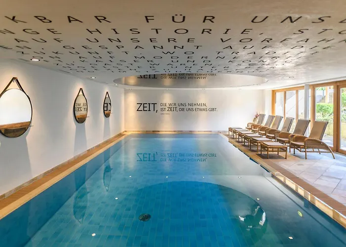 Otel Staudacherhof In I Blick Aufs Zugspitzmassiv I Einzigartige Bayurvida Kueche Garmisch-Partenkirchen