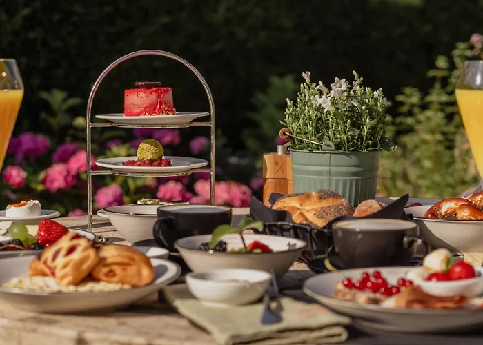 Staudacherhof In I Blick Aufs Zugspitzmassiv I Einzigartige Bayurvida Kueche 4*