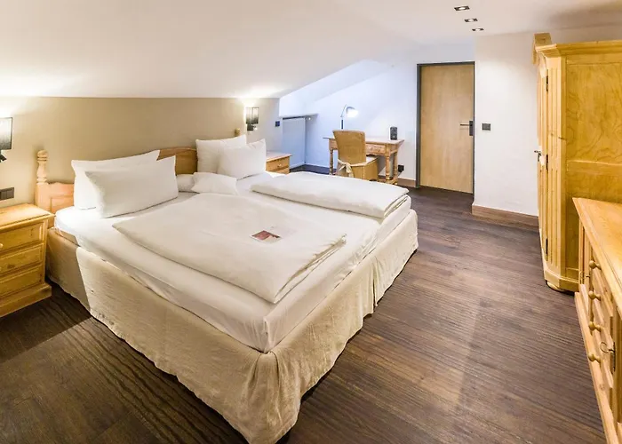 Staudacherhof In I Blick Aufs Zugspitzmassiv I Einzigartige Bayurvida Kueche Otel Garmisch-Partenkirchen