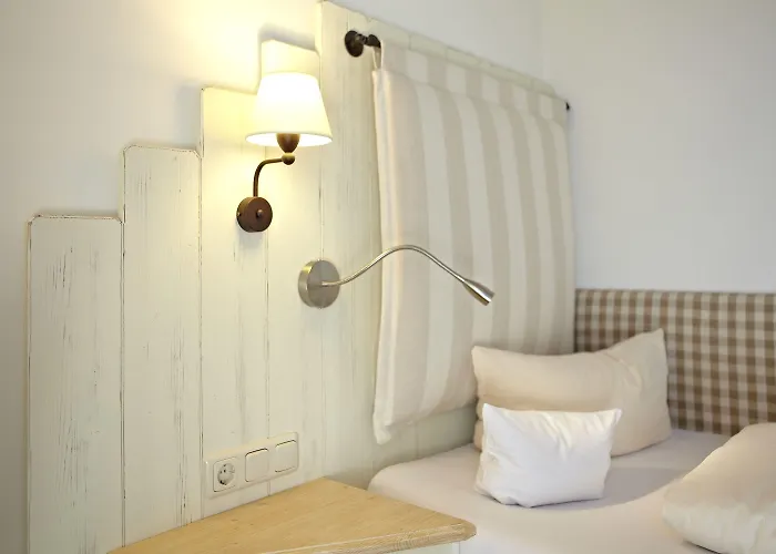 Staudacherhof In I Blick Aufs Zugspitzmassiv I Einzigartige Bayurvida Kueche Otel 4*