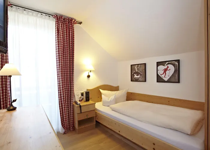 Staudacherhof In I Blick Aufs Zugspitzmassiv I Einzigartige Bayurvida Kueche