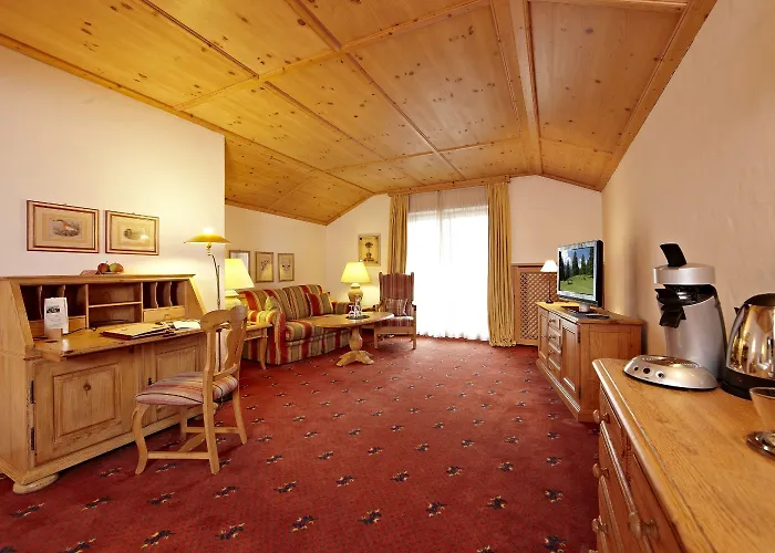 Staudacherhof In I Blick Aufs Zugspitzmassiv I Einzigartige Bayurvida Kueche Готель