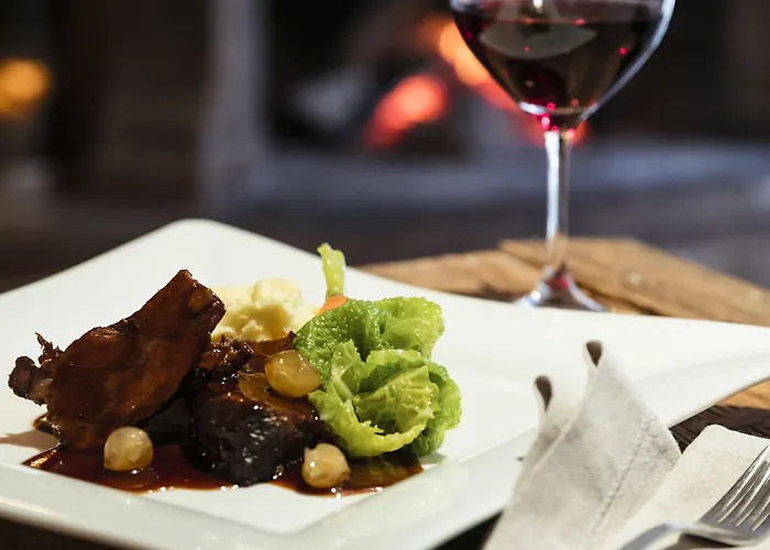 Staudacherhof In I Blick Aufs Zugspitzmassiv I Einzigartige Bayurvida Kueche فندق جارمش بارتنكيرشن