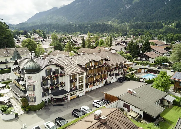 Otel Staudacherhof In I Blick Aufs Zugspitzmassiv I Einzigartige Bayurvida Kueche Garmisch-Partenkirchen