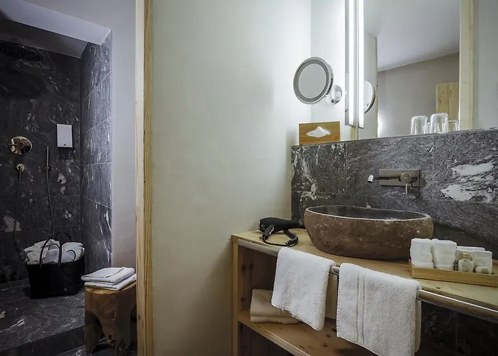 Otel Staudacherhof In I Blick Aufs Zugspitzmassiv I Einzigartige Bayurvida Kueche