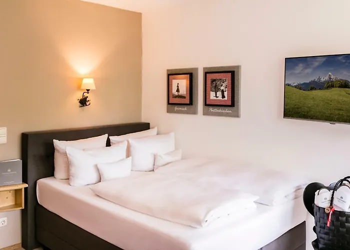 Staudacherhof In I Blick Aufs Zugspitzmassiv I Einzigartige Bayurvida Kueche Готель